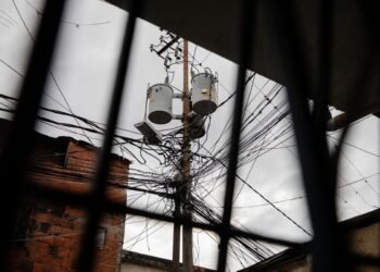 Electrical crisis in Venezuela requires structural solutions