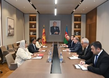 Azerbaijan, Sri Lanka discuss tourism, education, energy cooperation (PHOTO)