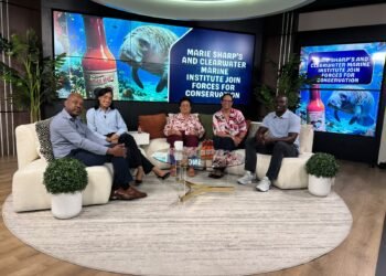 Marie Sharp’s and Clearwater Marine Institute Join Forces to Protect Belize’s Manatees
