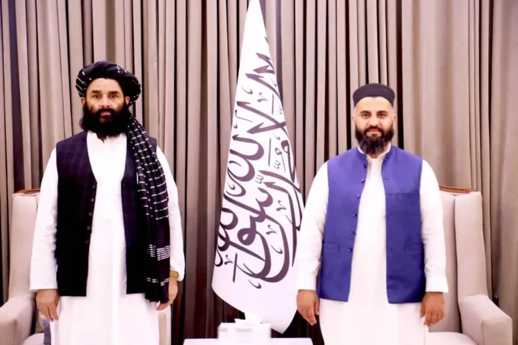A delegation from the Islamic Emirate traveled to Russia to participate in the second international digital forum conference