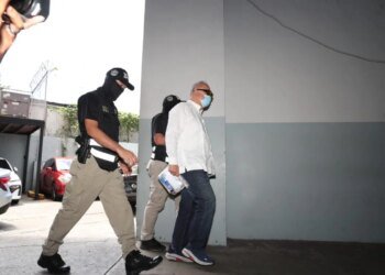 Court rejects appeal from the Prosecutor’s Office and maintains Enrique Lau Cortés’ home custody