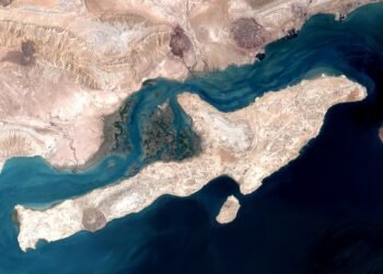 Three Tankers Hit in Hormuz as Iran Targets CENTCOM