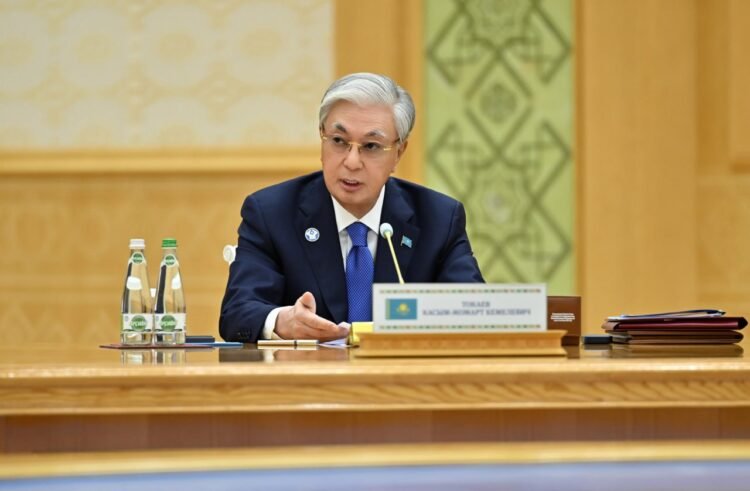 Tokayev warns of economic risks from Caspian Sea ecological crisis